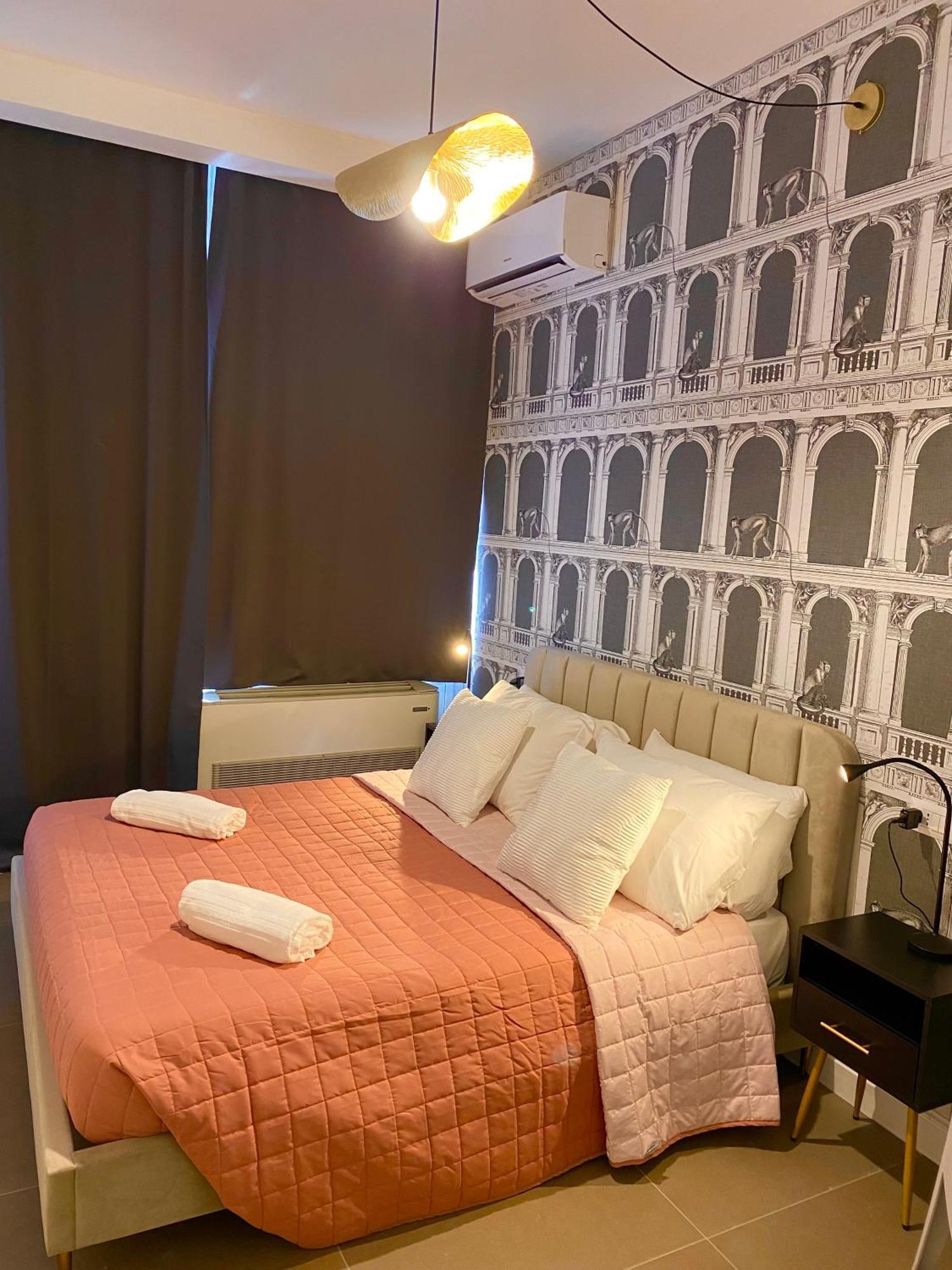 La Maison, Vicino Al Colosseo! Рим Екстериор снимка